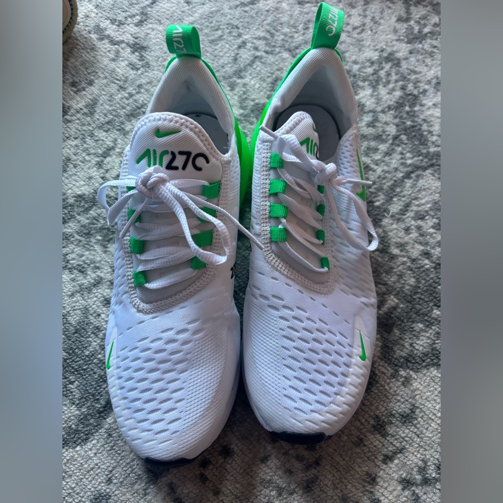 Nike Women’s White and Green Sneakers - barely worn!